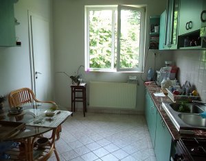 Maison 3 chambres à vendre dans Cluj-napoca, zone Centru