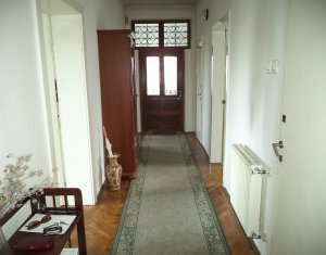Maison 3 chambres à vendre dans Cluj-napoca, zone Centru