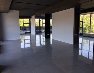 Vanzare spatiu comercial 240mp, 4 parcari, Observator zona Recuperare