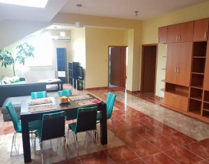 Appartement 3 chambres à vendre dans Cluj-napoca, zone Buna Ziua
