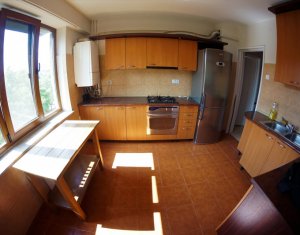 Lakás 4 szobák kiadó on Cluj-napoca, Zóna Andrei Muresanu