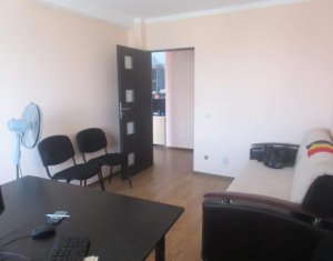 Lakás 2 szobák eladó on Floresti