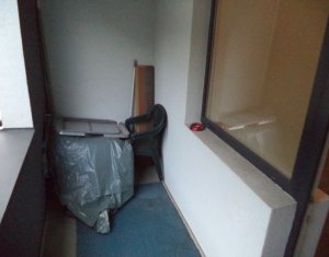 Lakás 2 szobák eladó on Floresti