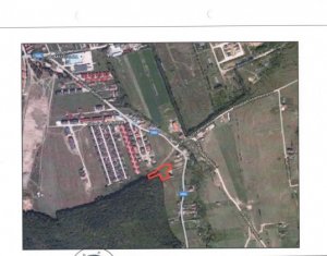 , 900m2 dans Floresti