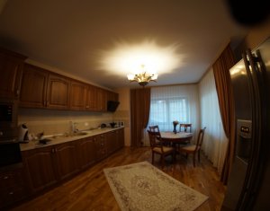 Maison 6 chambres à vendre dans Cluj-napoca