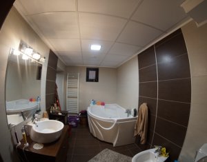 Maison 6 chambres à vendre dans Cluj-napoca