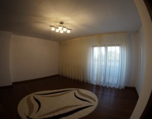 Maison 6 chambres à vendre dans Cluj-napoca