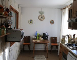 Ház 4 szobák eladó on Moldovenesti