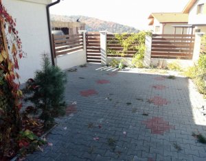 Ház 5 szobák kiadó on Cluj-napoca, Zóna Floresti