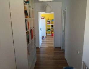 Ház 5 szobák kiadó on Cluj-napoca, Zóna Floresti