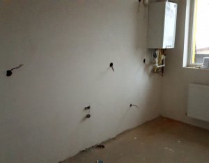 Lakás 3 szobák eladó on Floresti