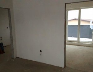 Lakás 3 szobák eladó on Floresti