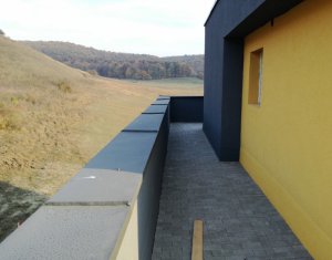 Lakás 3 szobák eladó on Floresti