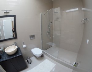 Lakás 3 szobák kiadó on Floresti