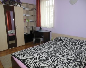 Lakás 3 szobák eladó on Floresti