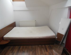 Lakás 4 szobák eladó on Floresti