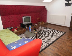 Lakás 4 szobák eladó on Floresti