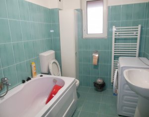 Lakás 4 szobák eladó on Floresti