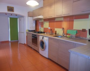 Lakás 2 szobák eladó on Floresti