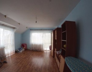 Ház 8 szobák eladó on Cluj-napoca, Zóna Baciu