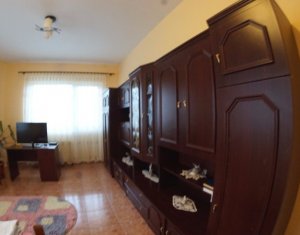 Ház 8 szobák eladó on Cluj-napoca, Zóna Baciu