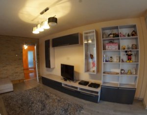 Ház 8 szobák eladó on Cluj-napoca, Zóna Baciu