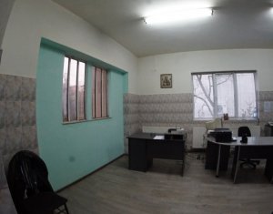 Ház 8 szobák eladó on Cluj-napoca, Zóna Baciu