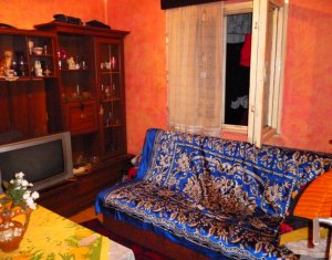 Lakás 4 szobák eladó on Cluj-napoca, Zóna Manastur