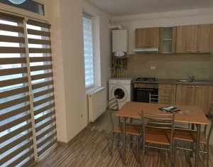 Lakás 3 szobák kiadó on Floresti