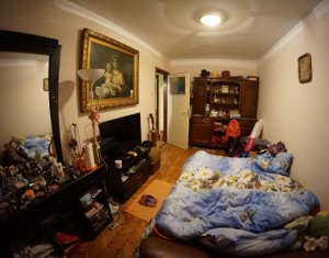 Lakás 3 szobák eladó on Cluj-napoca, Zóna Gheorgheni