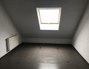 Lakás 2 szobák eladó on Floresti