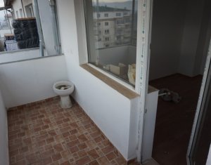 Lakás 2 szobák eladó on Floresti