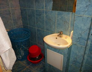 Lakás 4 szobák eladó on Cluj-napoca, Zóna Manastur