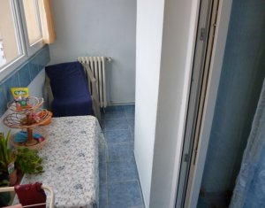 Lakás 4 szobák eladó on Cluj-napoca, Zóna Manastur