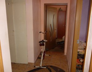 Lakás 4 szobák eladó on Cluj-napoca, Zóna Manastur