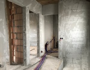 Ház 4 szobák eladó on Floresti