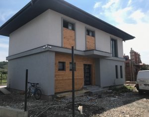Ház 4 szobák eladó on Cluj-napoca, Zóna Apahida