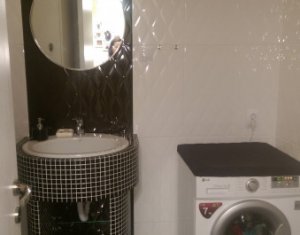 Lakás 3 szobák eladó on Floresti