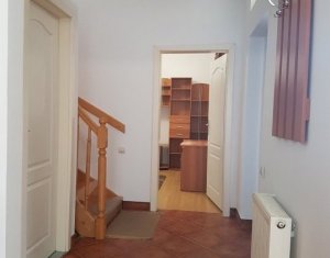 Lakás 4 szobák kiadó on Cluj-napoca, Zóna Centru