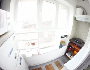 Lakás 4 szobák eladó on Cluj-napoca, Zóna Intre Lacuri