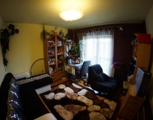 Lakás 4 szobák eladó on Cluj-napoca, Zóna Intre Lacuri