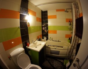 Lakás 4 szobák eladó on Cluj-napoca, Zóna Intre Lacuri