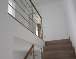 Lakás 4 szobák eladó on Cluj-napoca, Zóna Zorilor