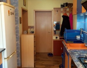 Lakás 2 szobák eladó on Floresti