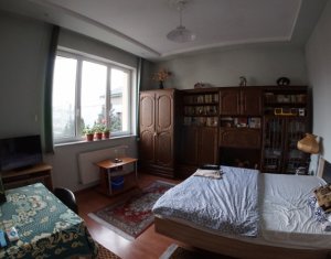 Ház 8 szobák eladó on Cluj-napoca, Zóna Grigorescu