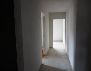 Lakás 3 szobák eladó on Floresti