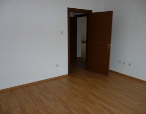 Lakás 5 szobák eladó on Cluj-napoca, Zóna Buna Ziua