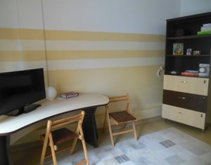 Lakás 3 szobák kiadó on Floresti