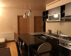 Lakás 3 szobák eladó on Floresti