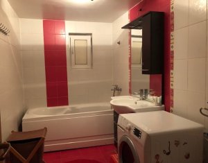 Lakás 3 szobák eladó on Floresti